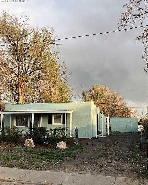 1st image of 1020 E Beech St