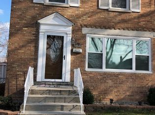 1721 White St, Des Plaines, IL 60018