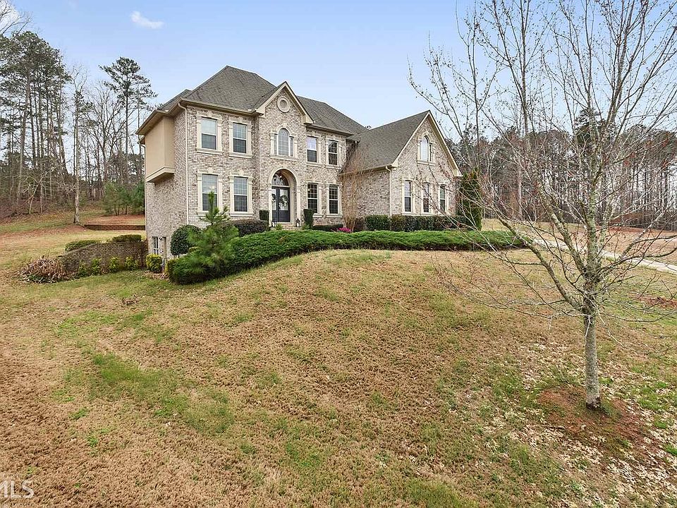 2nd image of 2082 SE Channing Dr