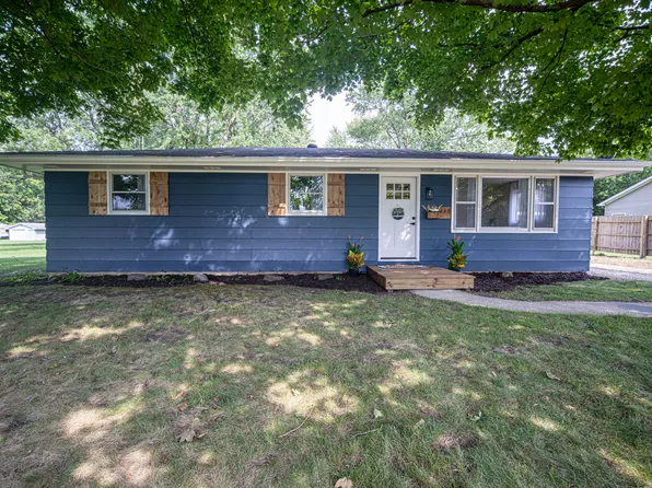 135 S Kenard St, Braidwood, IL 60408
