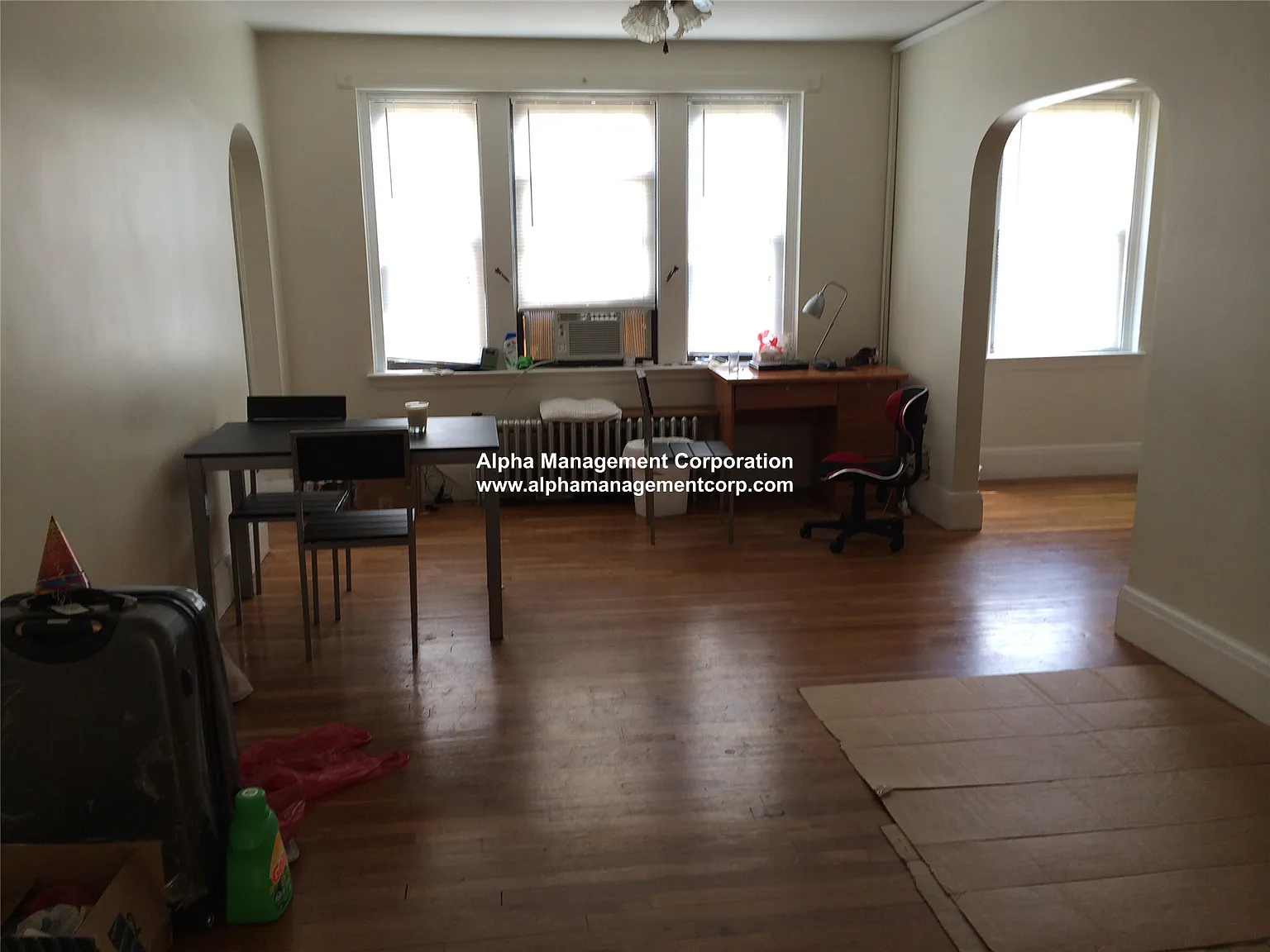 Studio, 999 sqft, $1,700 — Photo 3