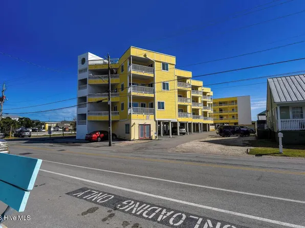 302 Canal Drive #13, Carolina Beach, NC 28428