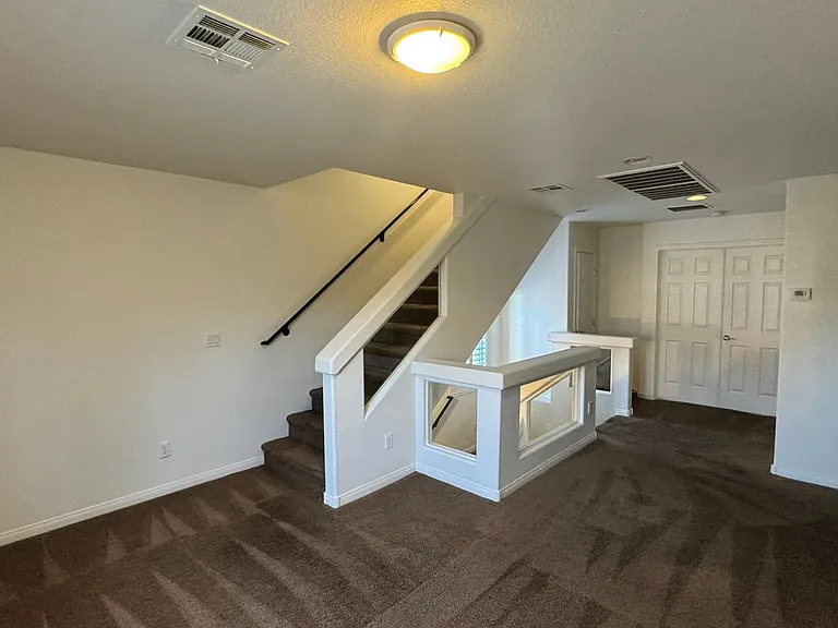 6719 Treble Clef Ave — Photo 10