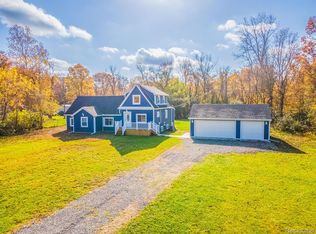 45769 Willis Rd, Belleville, MI 48111