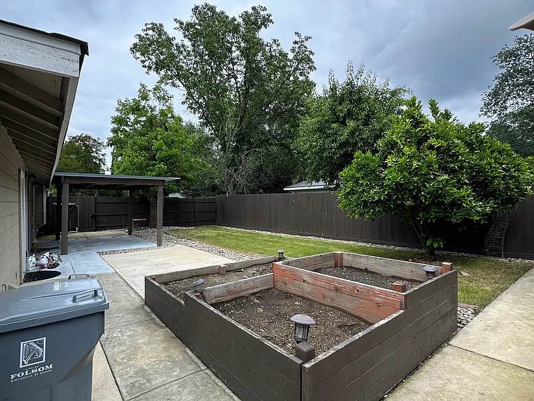 Folsom Auburn Rd — Photo 16