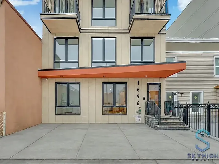 1696 Pacific St #PENTHOUSE — Photo 14
