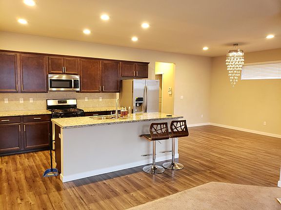 2nd image of 9302 5th Dr SE