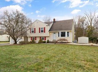102 Kimberly Rd, Hillsborough, NJ 08844