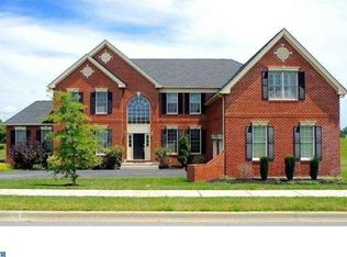 719 Parkman Dr, Bear, DE 19701