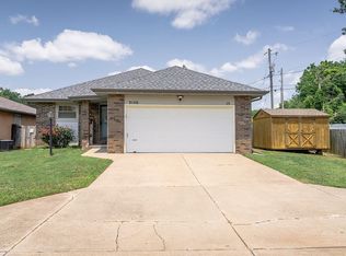 3150 S Sagamont Ave APT 15, Springfield, MO 65807