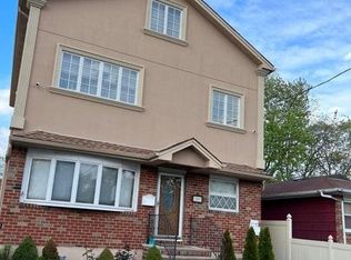 207 Dongan Hills Ave FLOOR 1, Staten Island, NY 10305