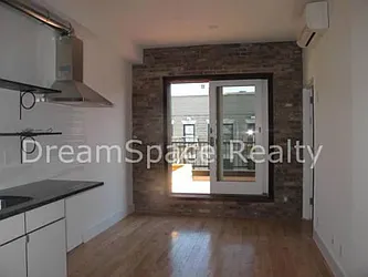 Rented by Dream Space Realty