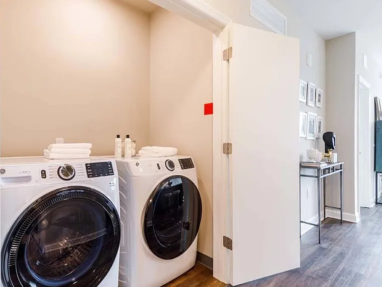 Large capacity side-by-side washer and dryer