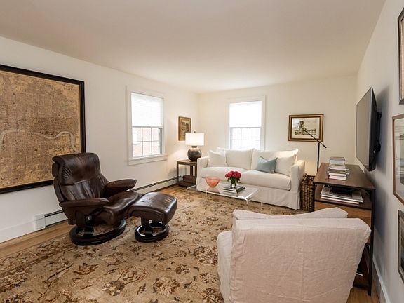 3rd image of 291 Elmwood Ave #B