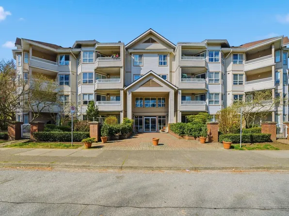 8139 121a St #110, Surrey, BC V3W 0Z2