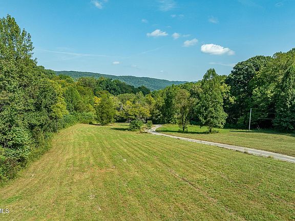 5th image of 280 McMillian Rd