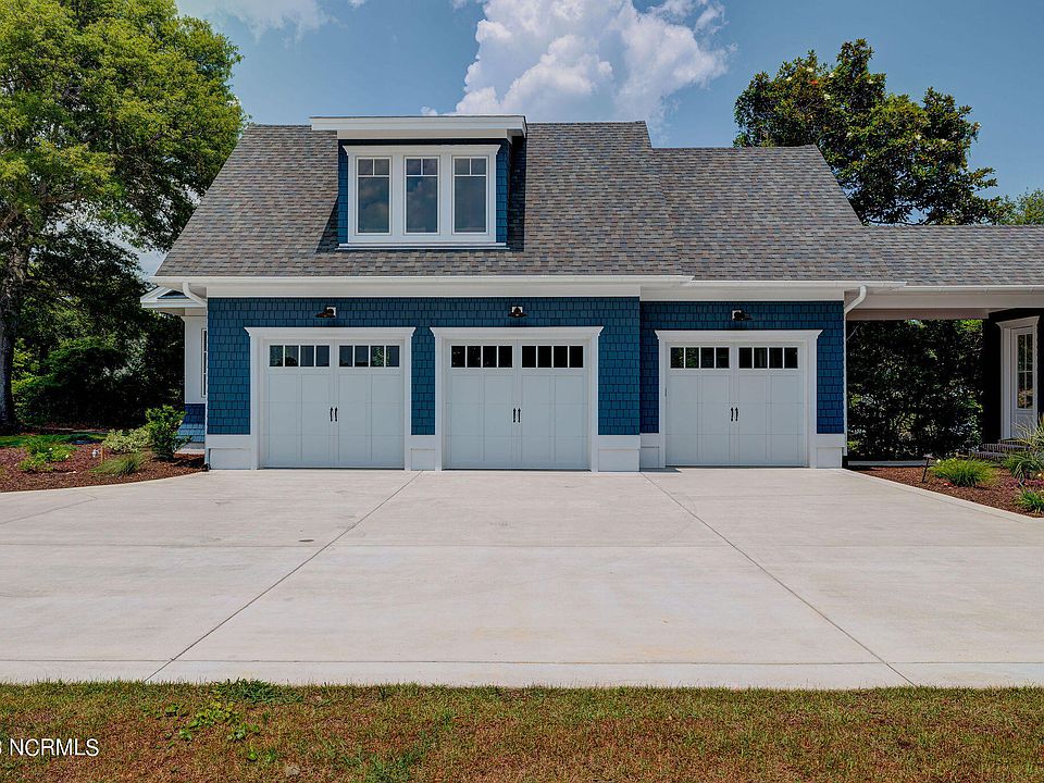 2324 Scotts Hill Loop Rd Wilmington NC Zillow