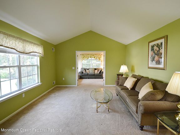 5th image of 3409 Vicari Ave