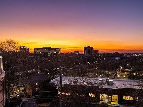 4th image of 1300 27th Pl S Unit 16