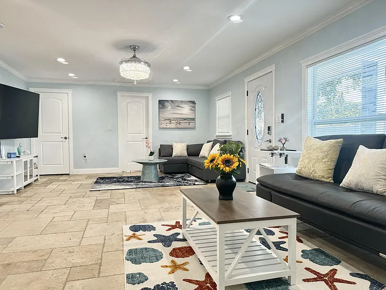 2963 Bahia Vista St — Photo 40