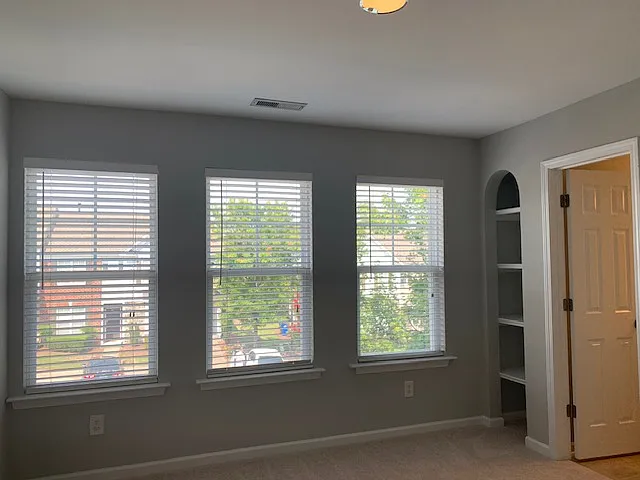 2816 Corbett Grove Dr — Photo 12