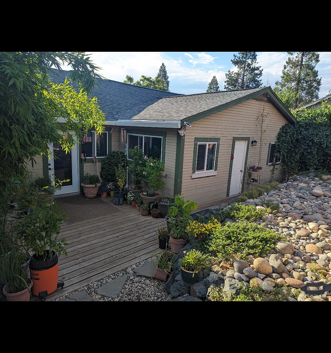171 Harris St — Photo 1