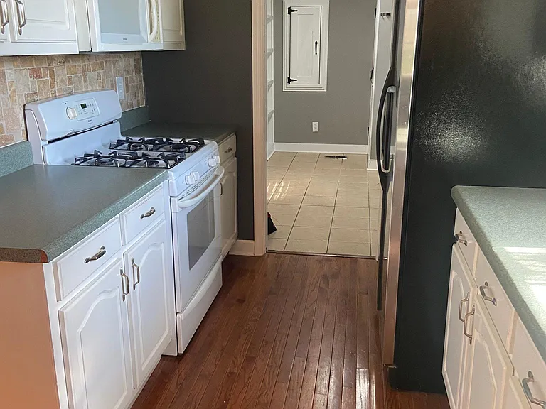 3401 Creek Cir — Photo 9