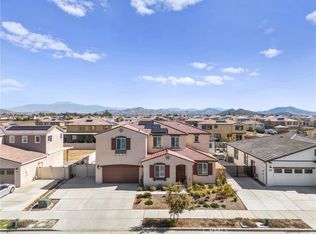 32866 Eastbourne Ct, Menifee, CA 92584