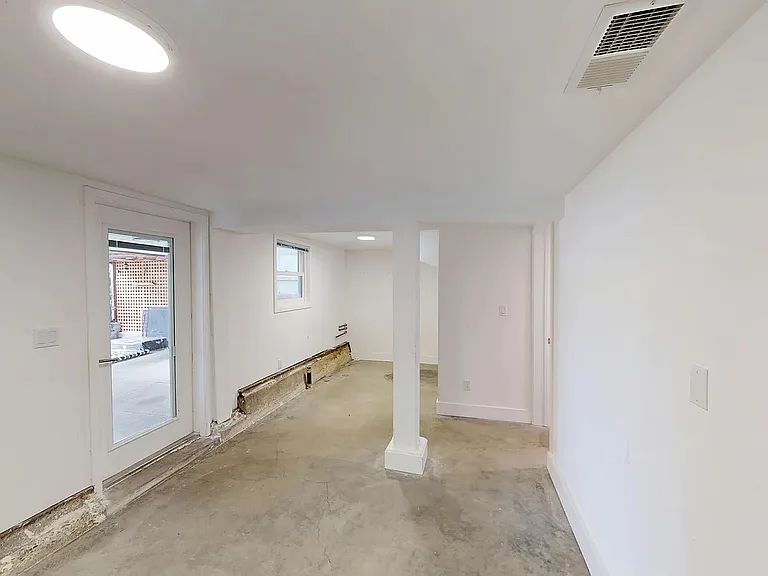 642 Mississippi St — Photo 27