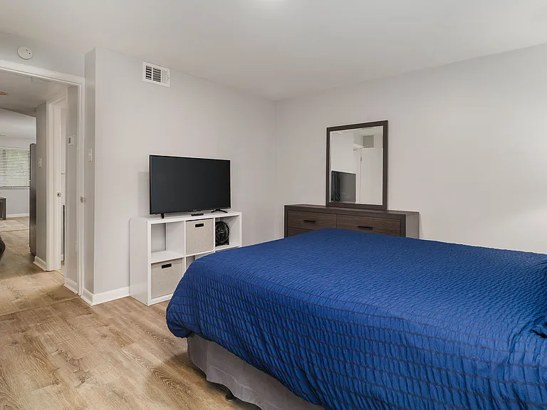 1115 Mary Ann St #1 — Photo 7