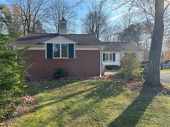 5th image of 10850 Westview Ave