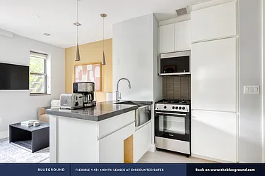 Rented by The Blueground