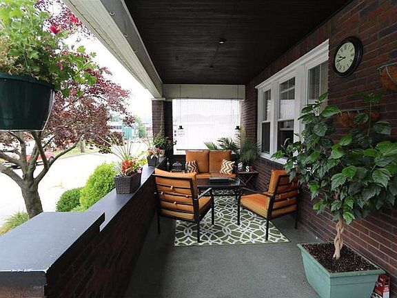 Photo contains furnishings from previous tenant