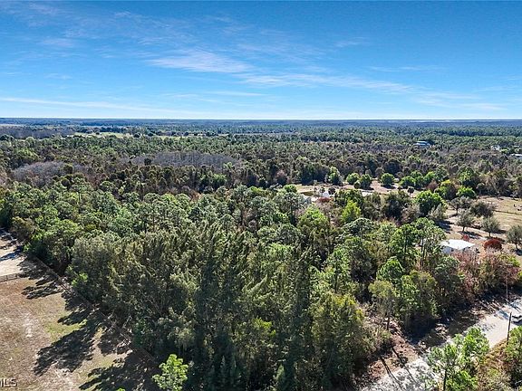 2nd image of 12600 Shawnee Rd