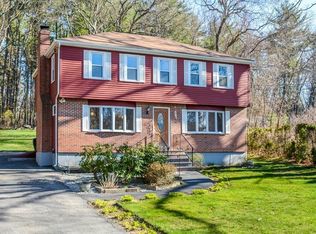 22 Cannington St, Lowell, MA 01854
