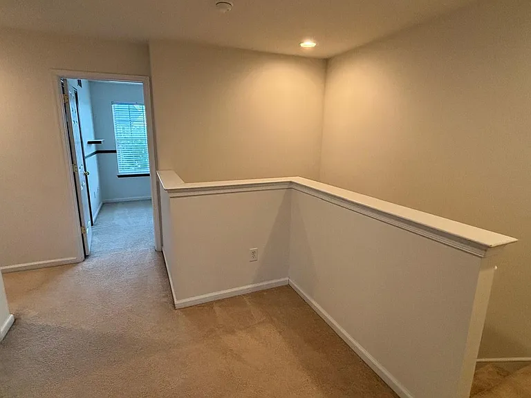 1161 Tudor Dr — Photo 21