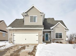 1512 Cedar Dr, Adel, IA 50003