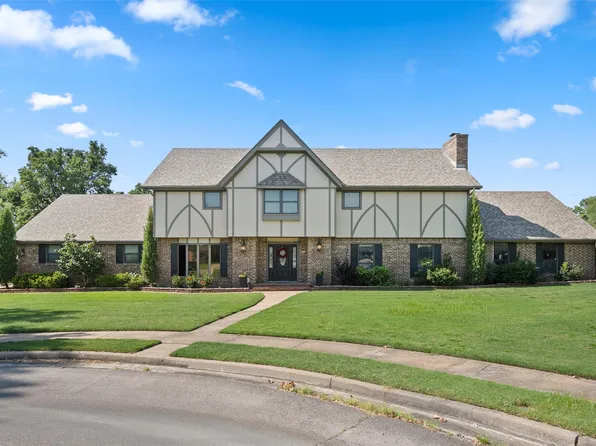 2524 Georgetown Cir, Bartlesville, OK 74006