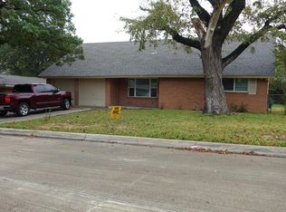 5221 Wedgway Dr, Fort Worth, TX 76133