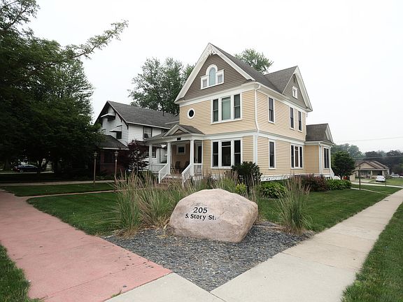 4th image of this home