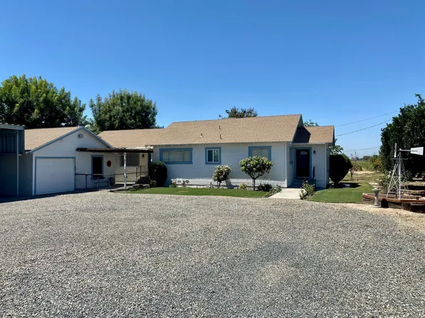 14143 E Mountain View Avenue, Kingsburg, CA 93631