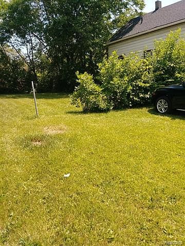 1st image of 13542 Goddard St