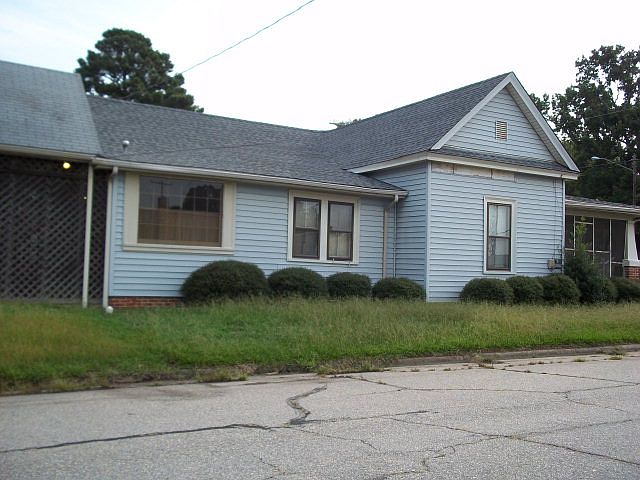 1st image of 2820 S Church St
