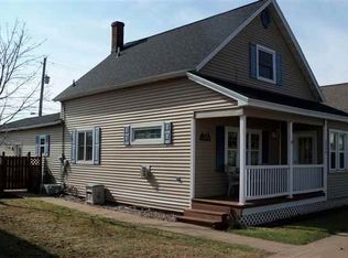 1111 N 3rd St, Ishpeming, MI 49849