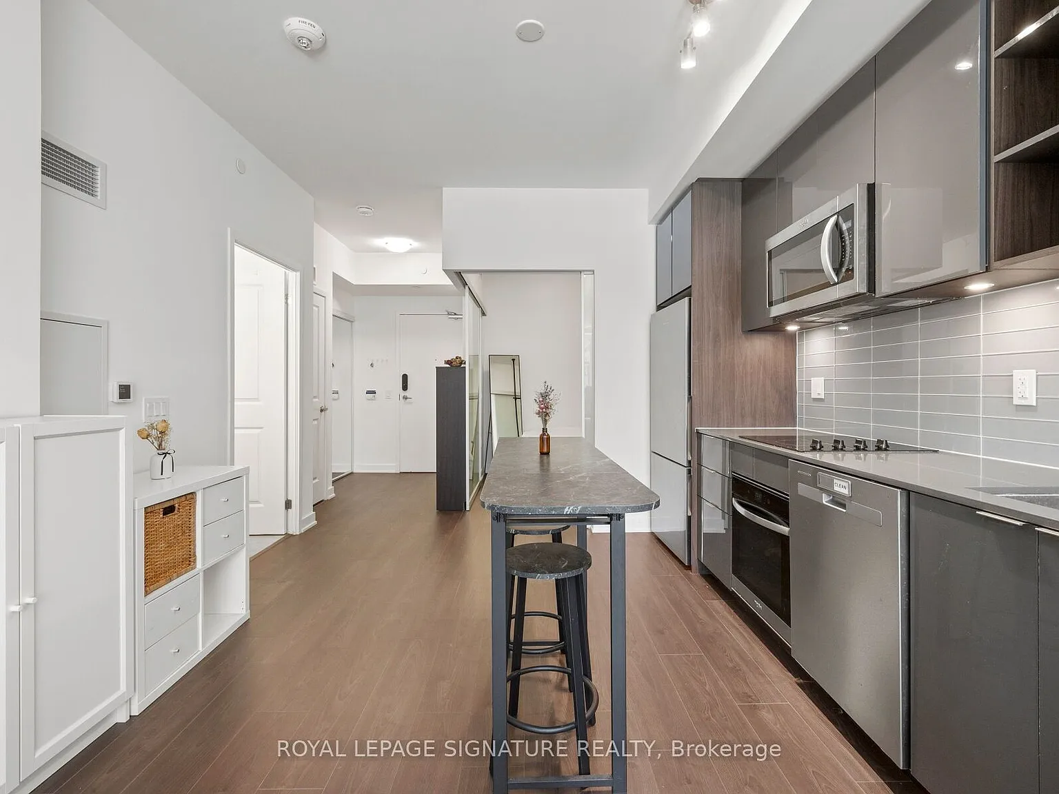 543 Richmond St W — Photo 4