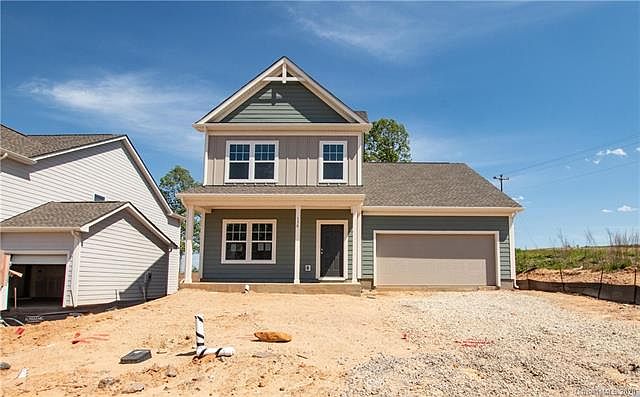 1st image of 138 Canada Dr #1B
