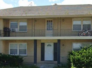 8665 W Fond Du Lac Ave APT 3, Milwaukee, WI 53225