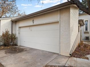 3330 Templeton Gap Rd UNIT 7, Colorado Springs, CO 80907