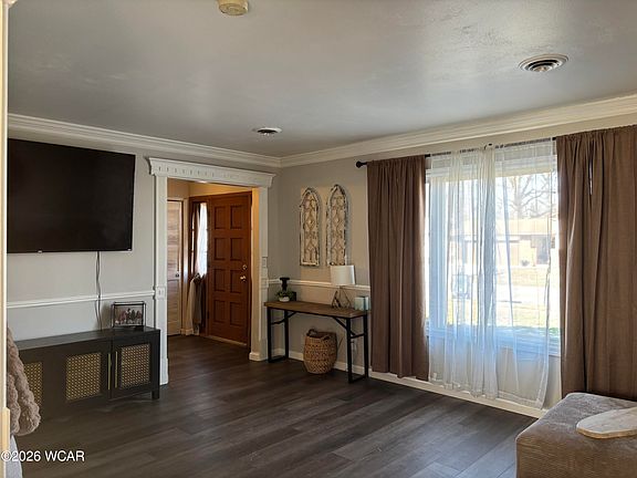 4th image of 3071 Canterbury Dr