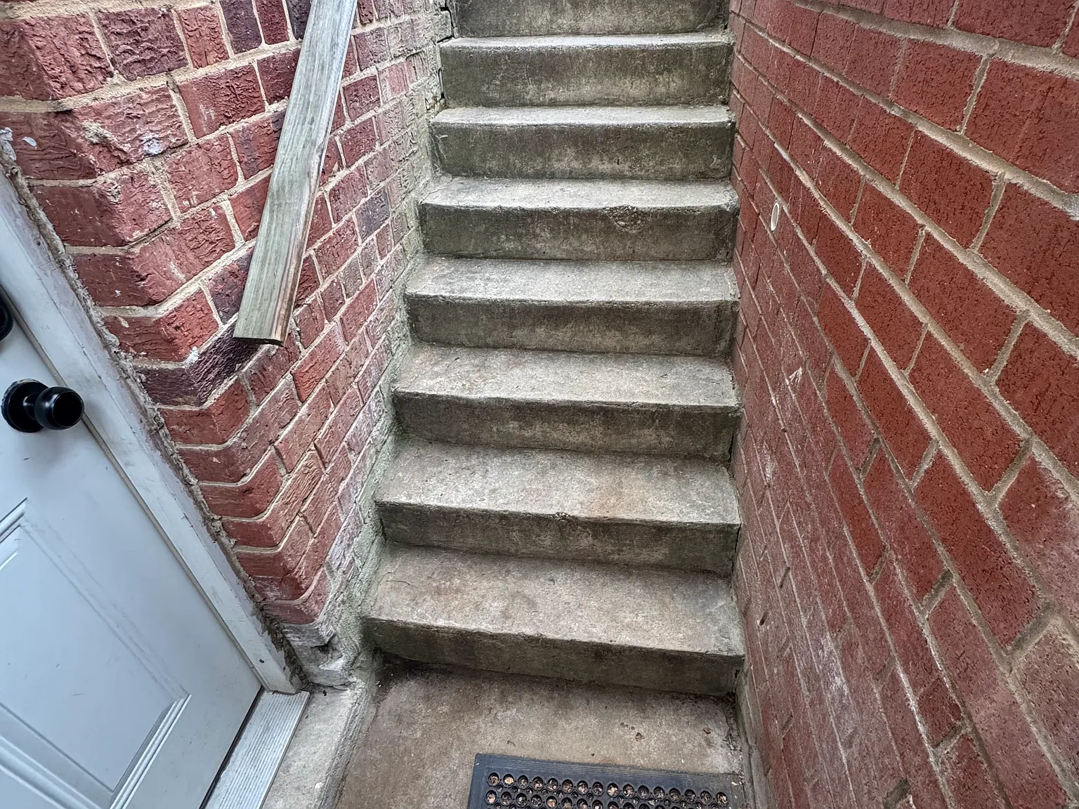 2 bed, 900 sqft, $2,300 — Photo 4